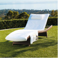 Білий чохол на шезлонг. С комірцями та подушкою. Туреччина (88996)
