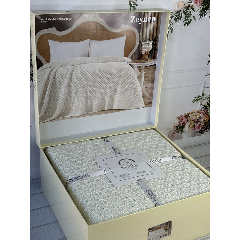Zeynep krem в'язаний акріловий плед. Romeo Home Туреччина. (79711)