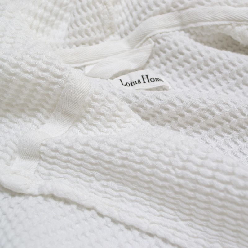 Жіночий халат Lotus Home Rius, бавовна та бамбук, білий, L/XL