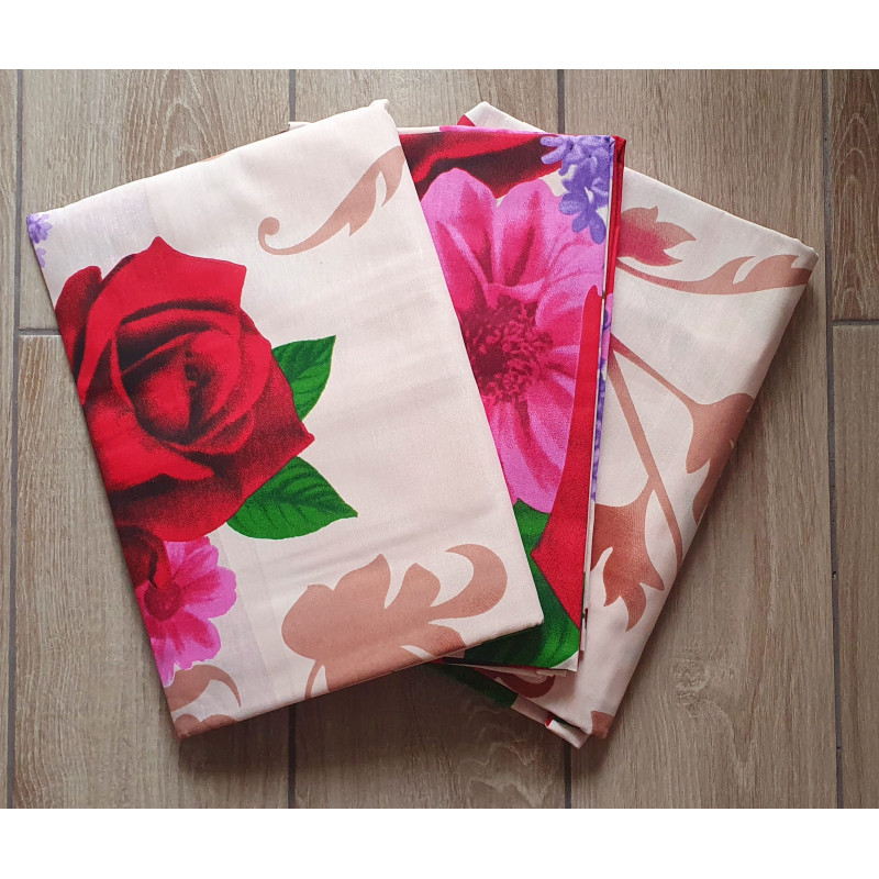 Постельный комплект Ала́я ро́за