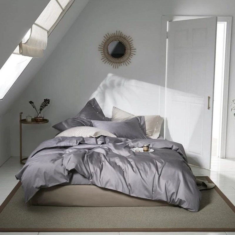 Постільна білизна TRUE GREY Premium Сатин однотон MERISET - Сімейний на резинці (550230)