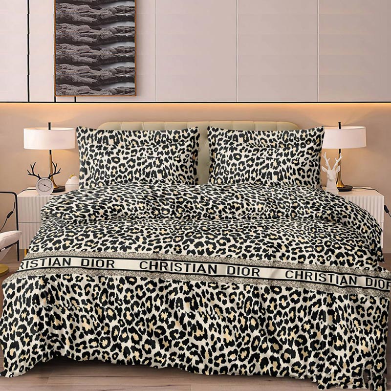 Постільна білизна Леопардовий DIOR Бязь Люкс MERISET - Полуторний на резинці (560634)